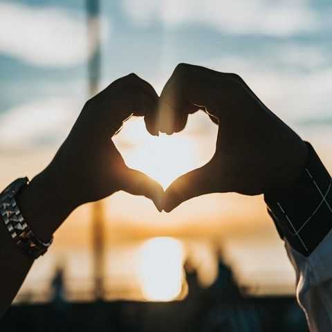 دانلود آهنگ گل کاغذی هایده دانلود آهنگ گل کاغذی هایده